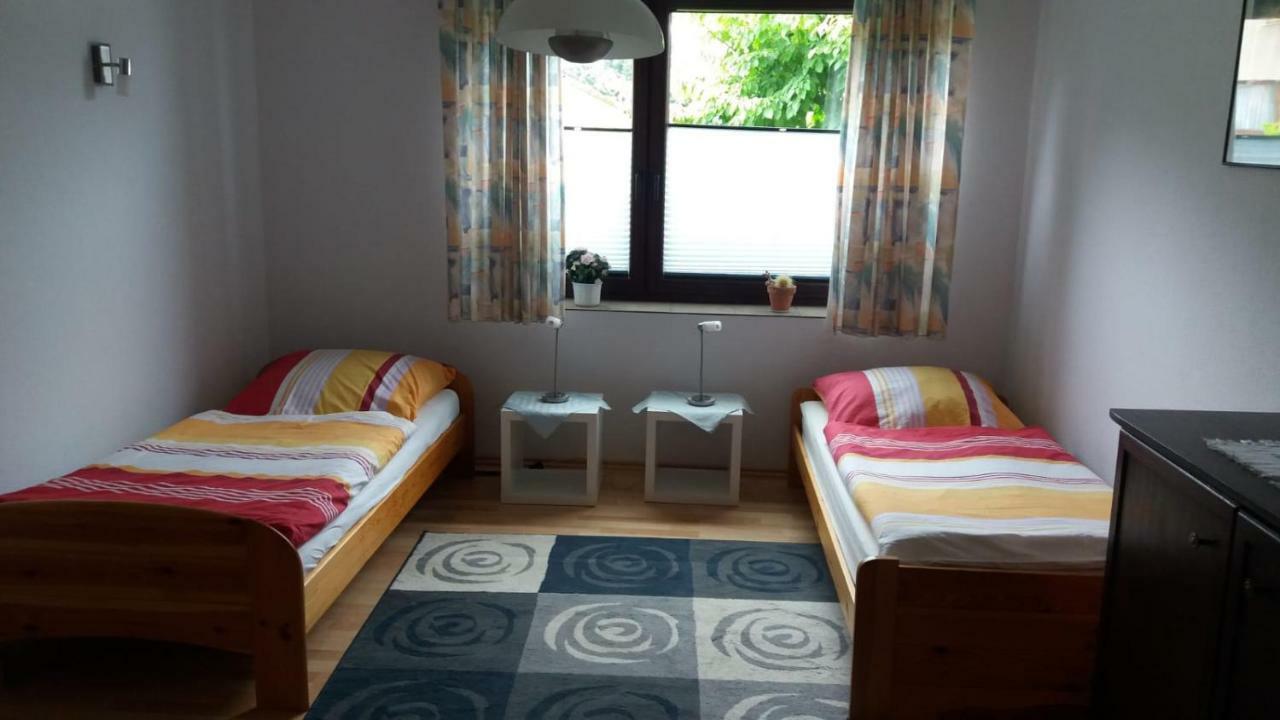 Ferienwohnung Im Waldwinkel Stadthagen Exterior photo